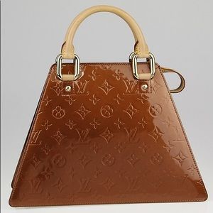 Louis Vuitton Bronze Vernis Forsyth GM Bag